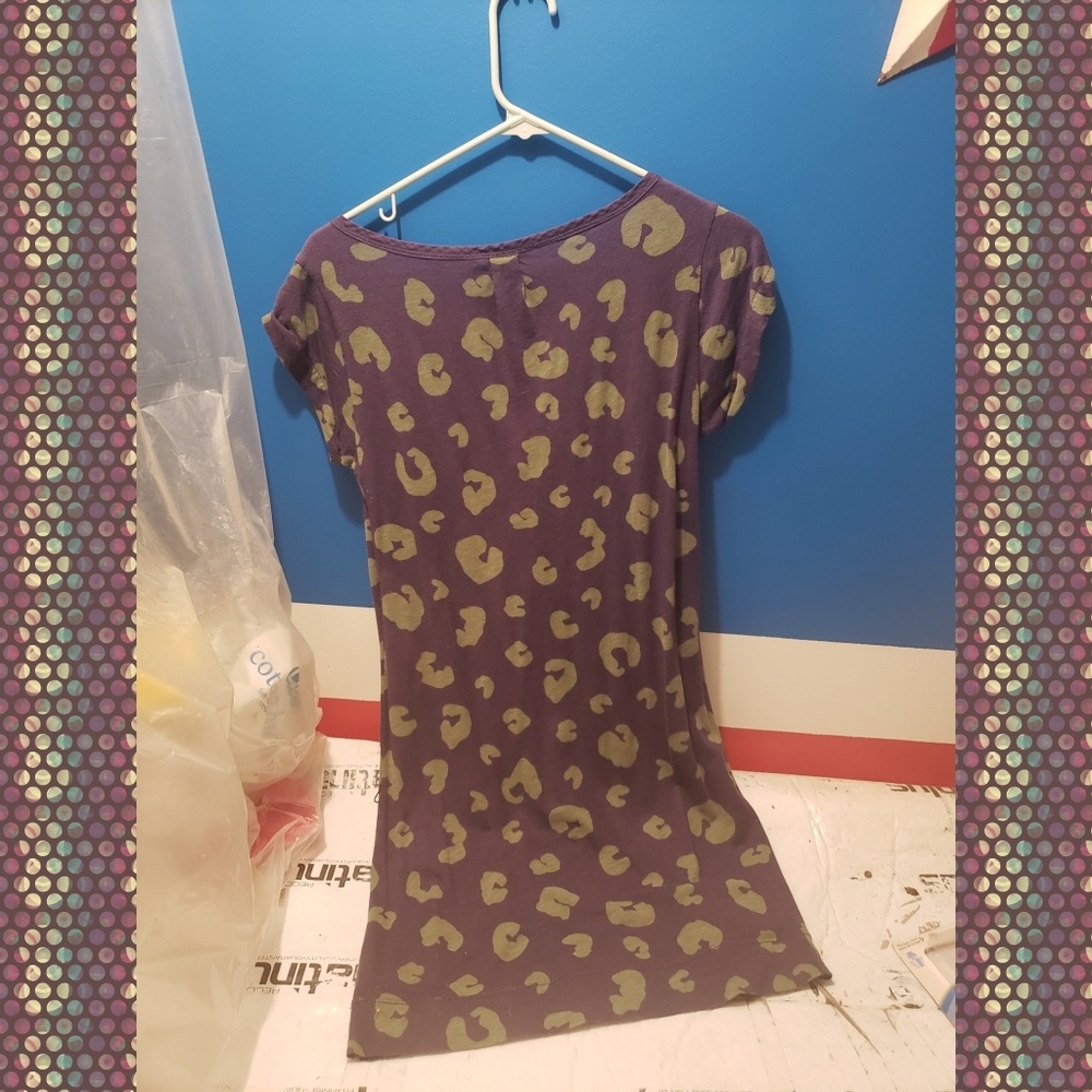 Tunic - Picture 2 of 2